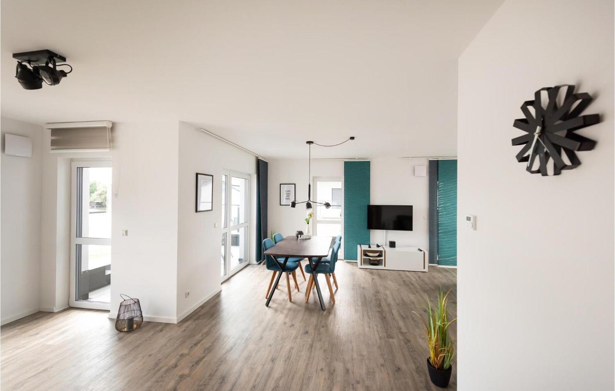 Amazing Apartment In Rechlin With Kitchen Luaran gambar