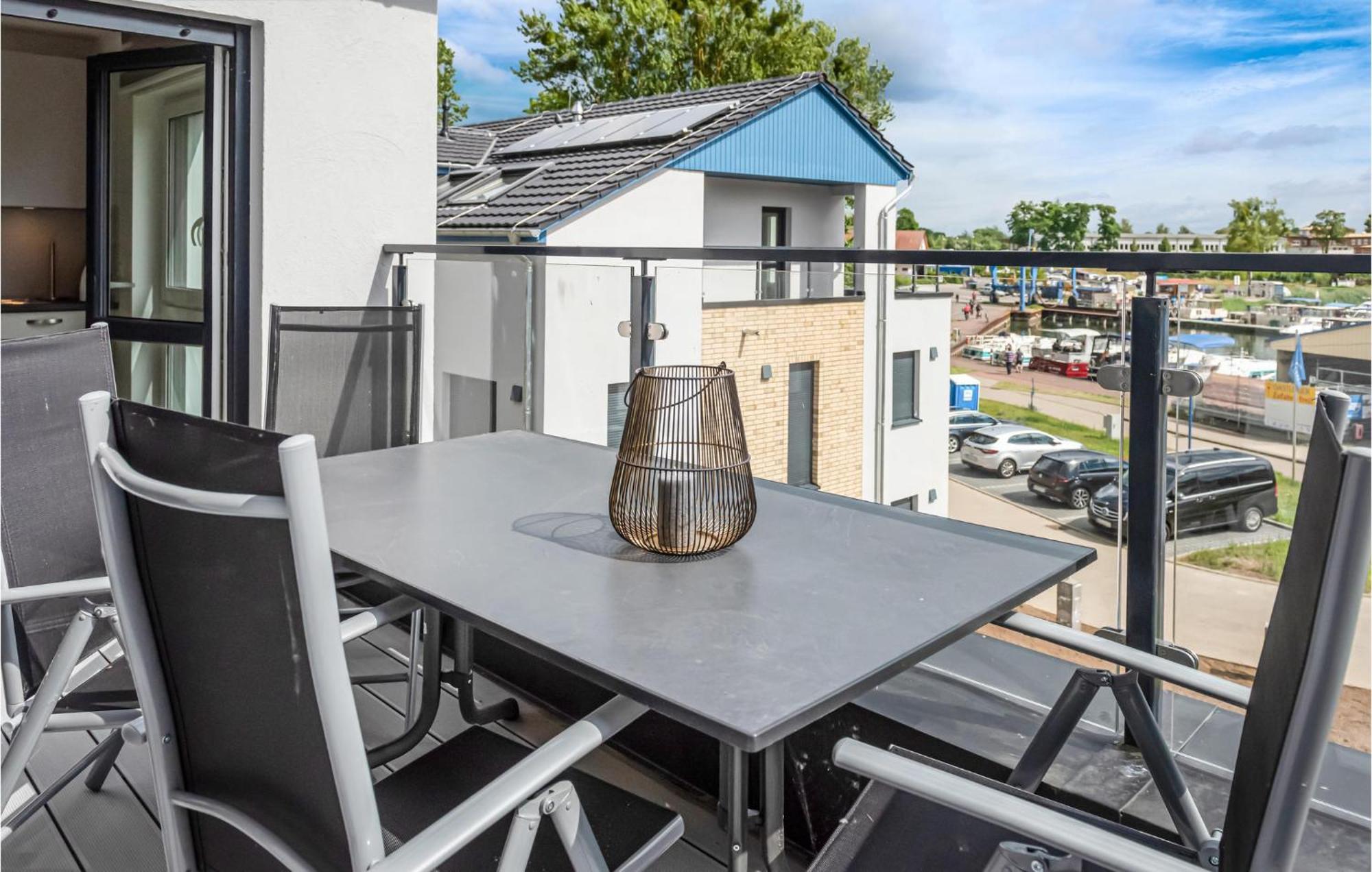 Amazing Apartment In Rechlin With Kitchen Luaran gambar
